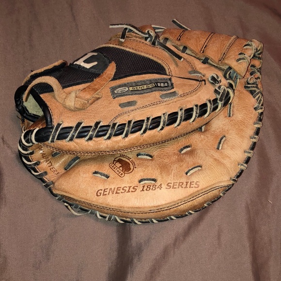 louisville slugger genesis 1884 catchers mitt